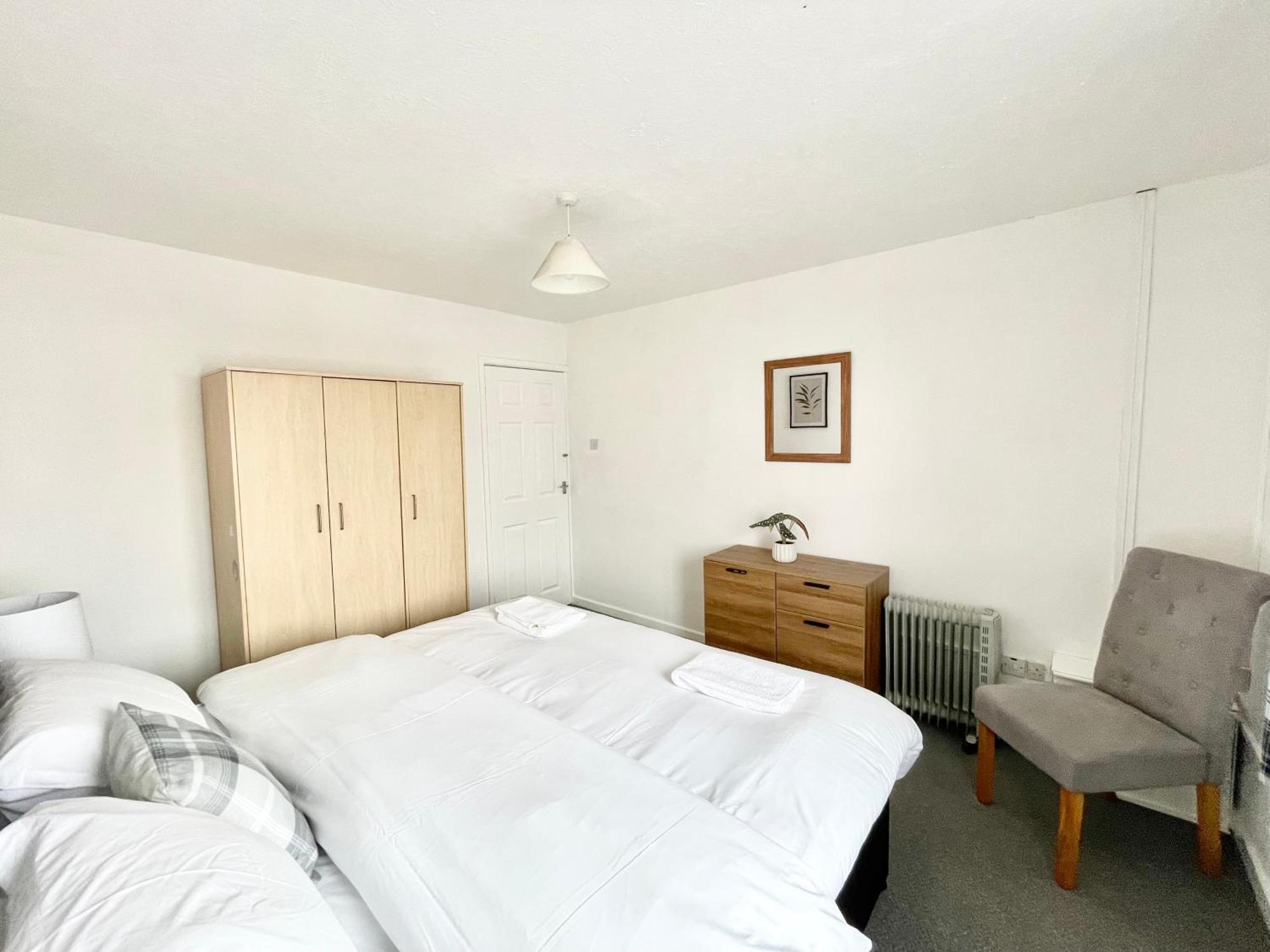 Cae Glas Apartments Holyhead Extérieur photo