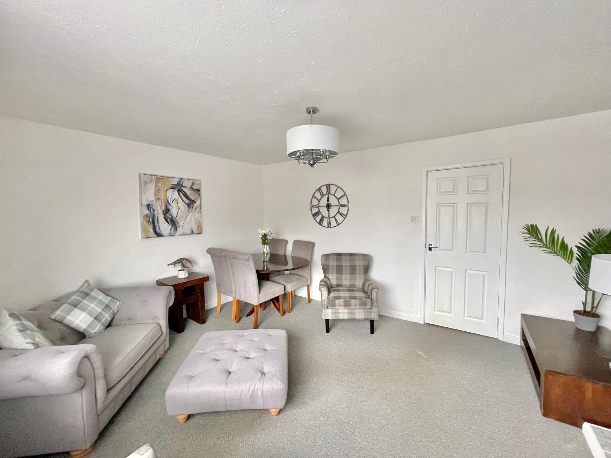 Cae Glas Apartments Holyhead Extérieur photo