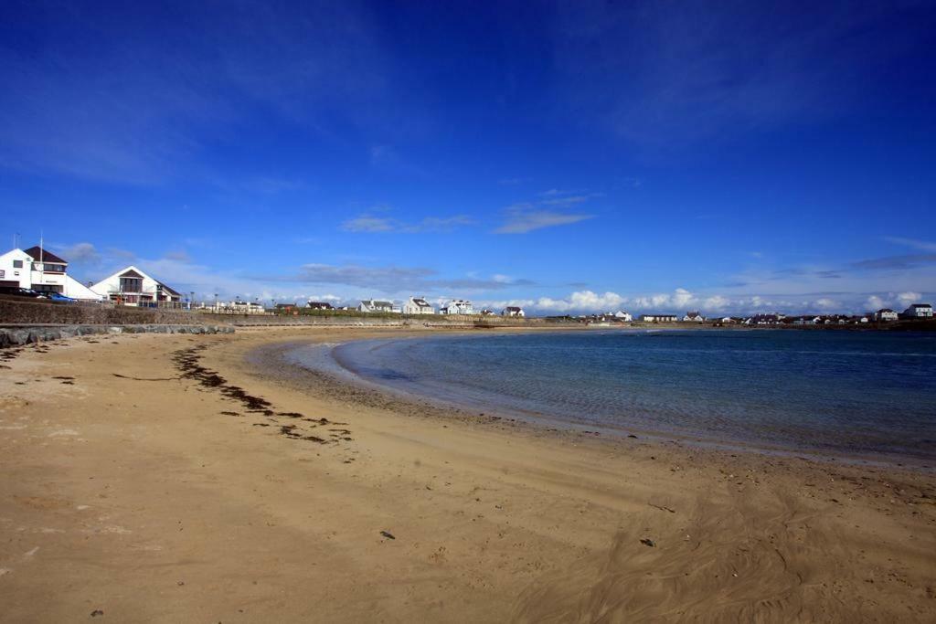 Cae Glas Apartments Holyhead Extérieur photo